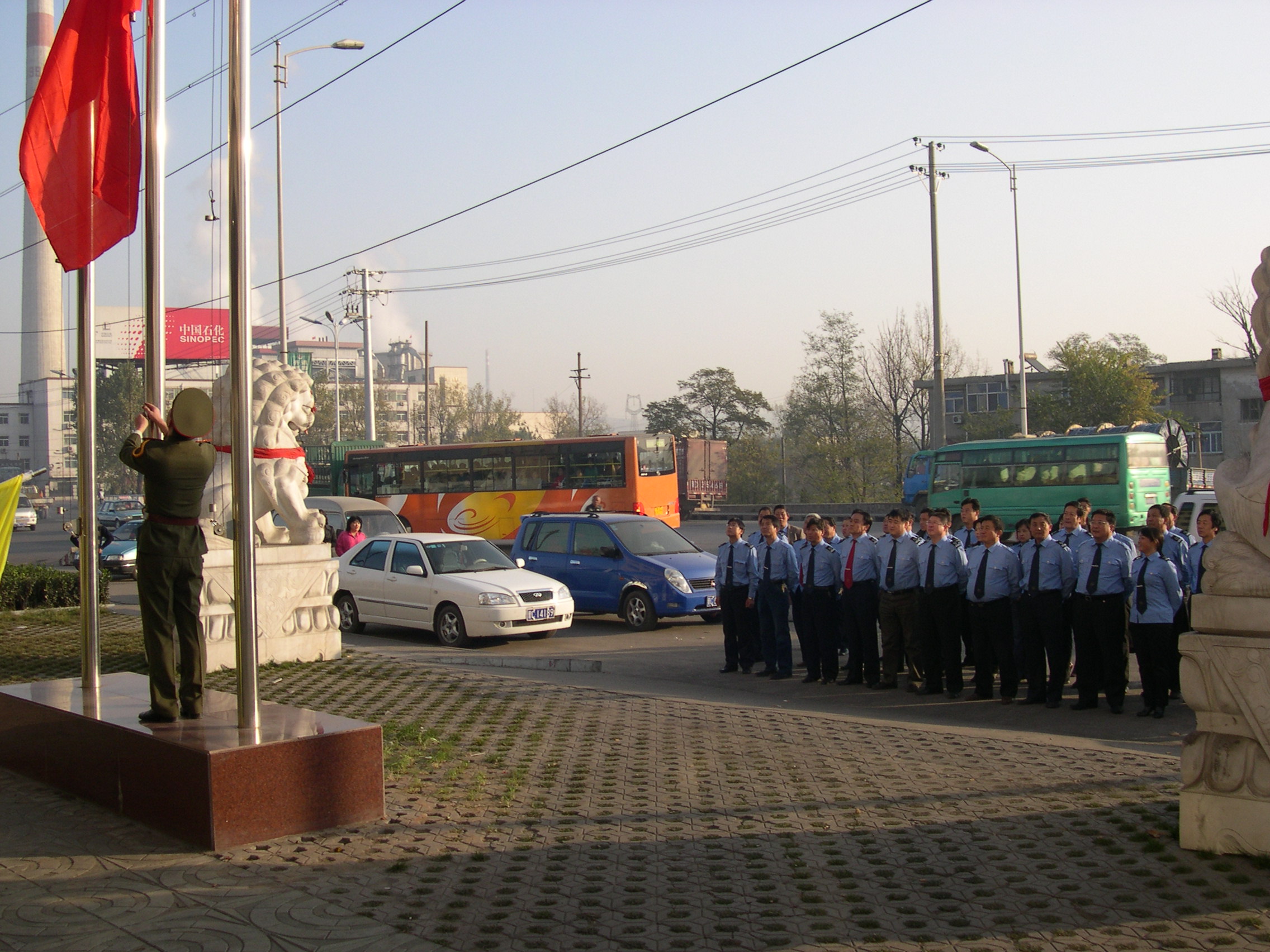 陽泉市公交總公司向全市公交員工發(fā)出倡議